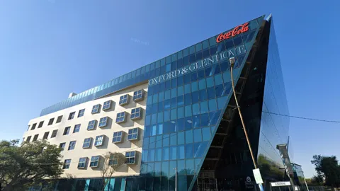 Oxford & Glenhove  - 114 & 116 Oxford & Glenhove, Rosebank